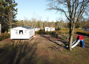 Met Stekelbos Caravans & Chalets kunt u onbezorgd op vakantie